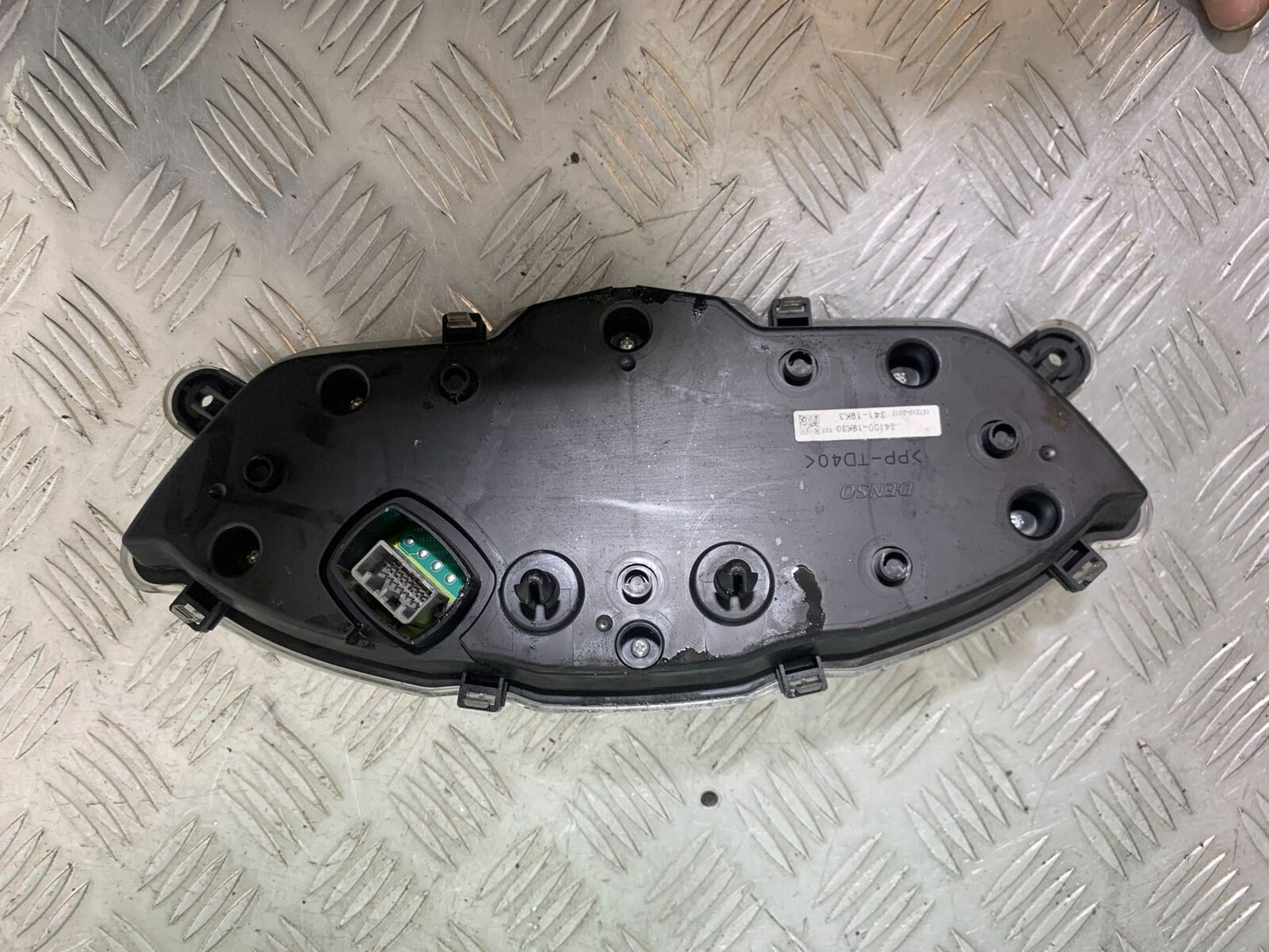 SUZUKI AN400 AN 400 BURGMAN CLOCKS SPEEDO DASH  YEAR 2017-2024 (CMB1118)
