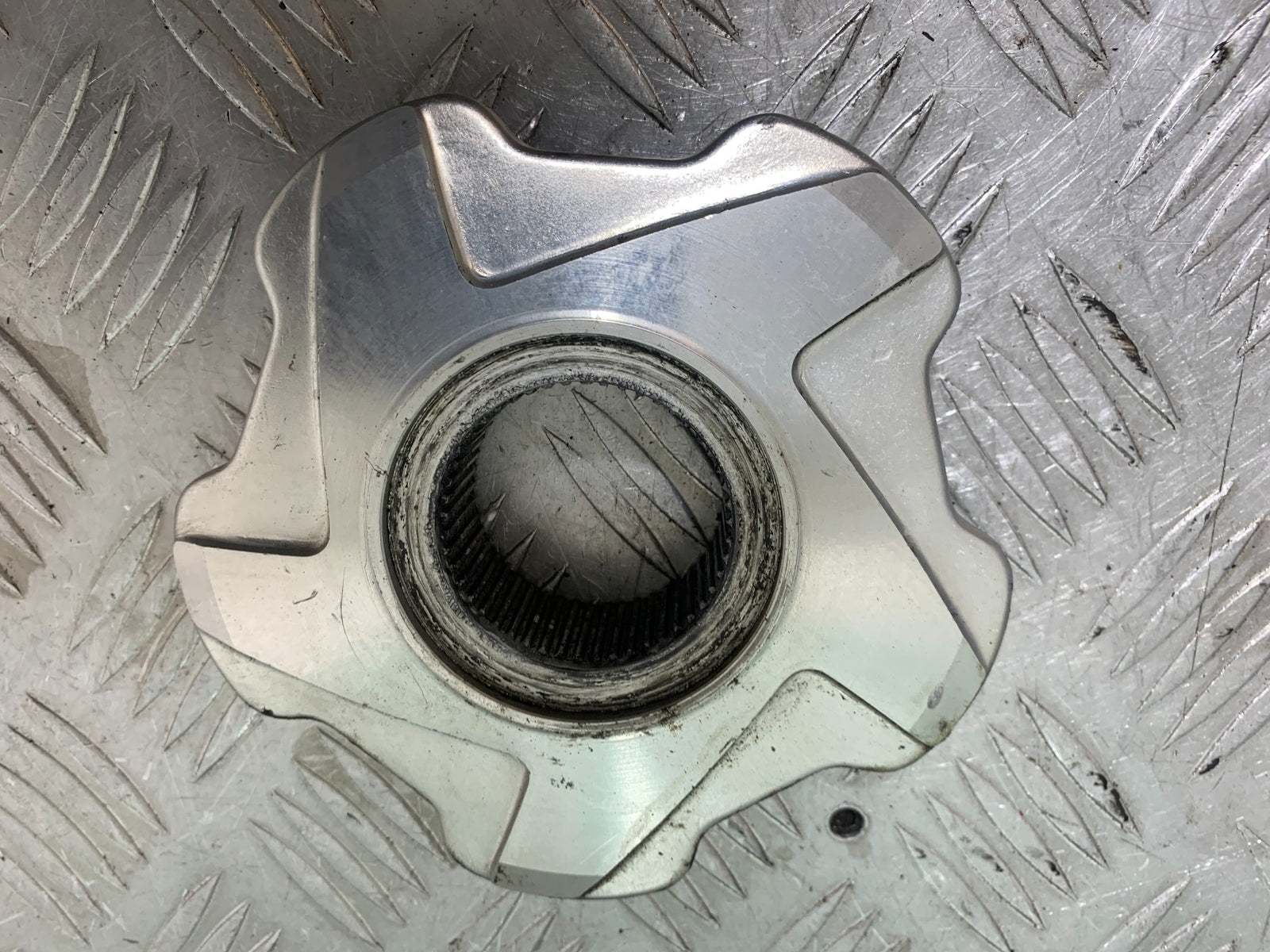MV AGUSTA 800 F3 REAR SPROCKET CARRIER COVER YEAR 2013-2016 (CMB1152)