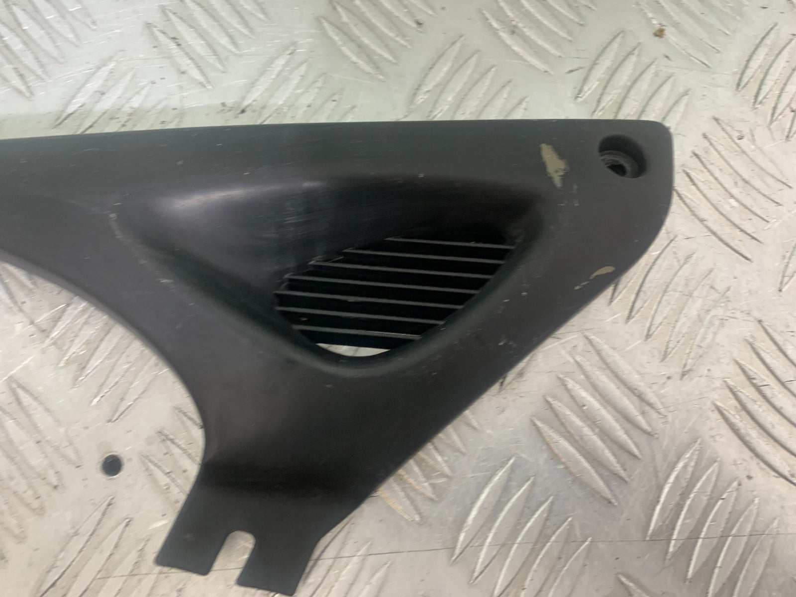 SUZUKI SV650 SV 650 mk1 INFILL PANEL YEAR 1999-2002 (CMB1160)