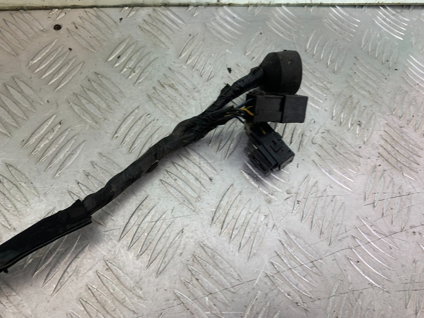 YAMAHA FZS1000 FAZER WIRING SUB LOOM   YEAR 2001-05 (CMB1275)