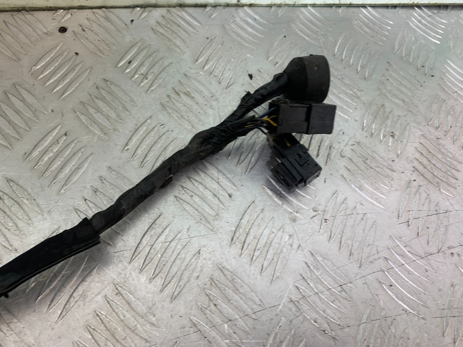 YAMAHA FZS1000 FAZER WIRING SUB LOOM   YEAR 2001-05 (CMB1275)