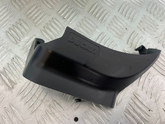 DUCATI 1299 PANIGALE RIGHT INFILL COVER    YEAR 2016 (CMB 1187)