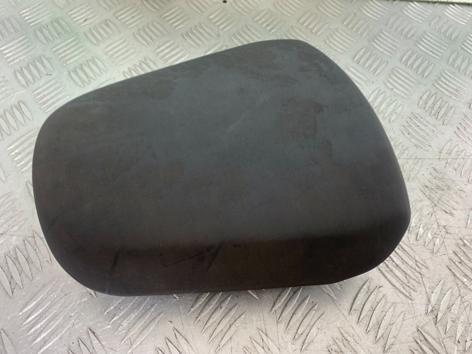 ROYAL ENFIELD HIMALAYAN 411 REAR SEAT YEAR 2018-2023 (CMB1322)