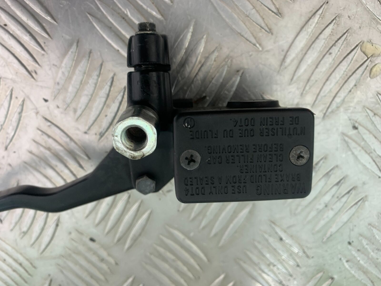 SUZUKI AN400 AN 400 BURGMAN FRONT MASTER CYLINDER   YEAR 2017-2024 (CMB1118)