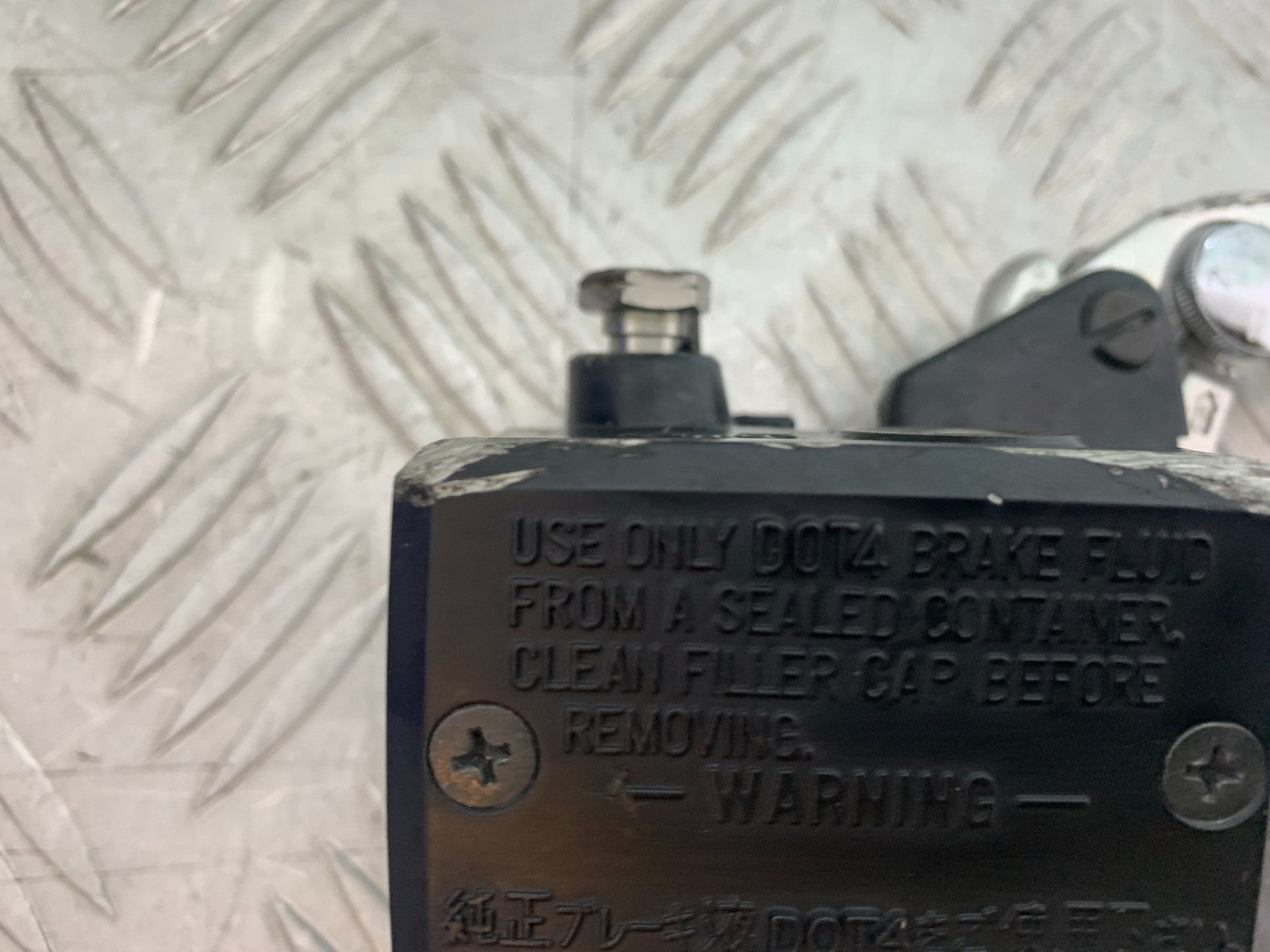 YAMAHA FZS1000 FAZER FRONT MASTER CYLINDER  YEAR 2001-05 (CMB1275)