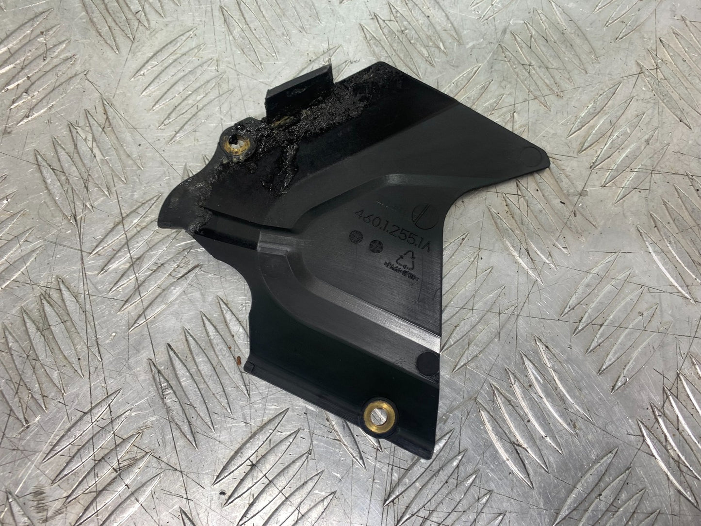 DUCATI 1198 S SPROCKET COVER  YEAR 2009-2011 (CMB1219)