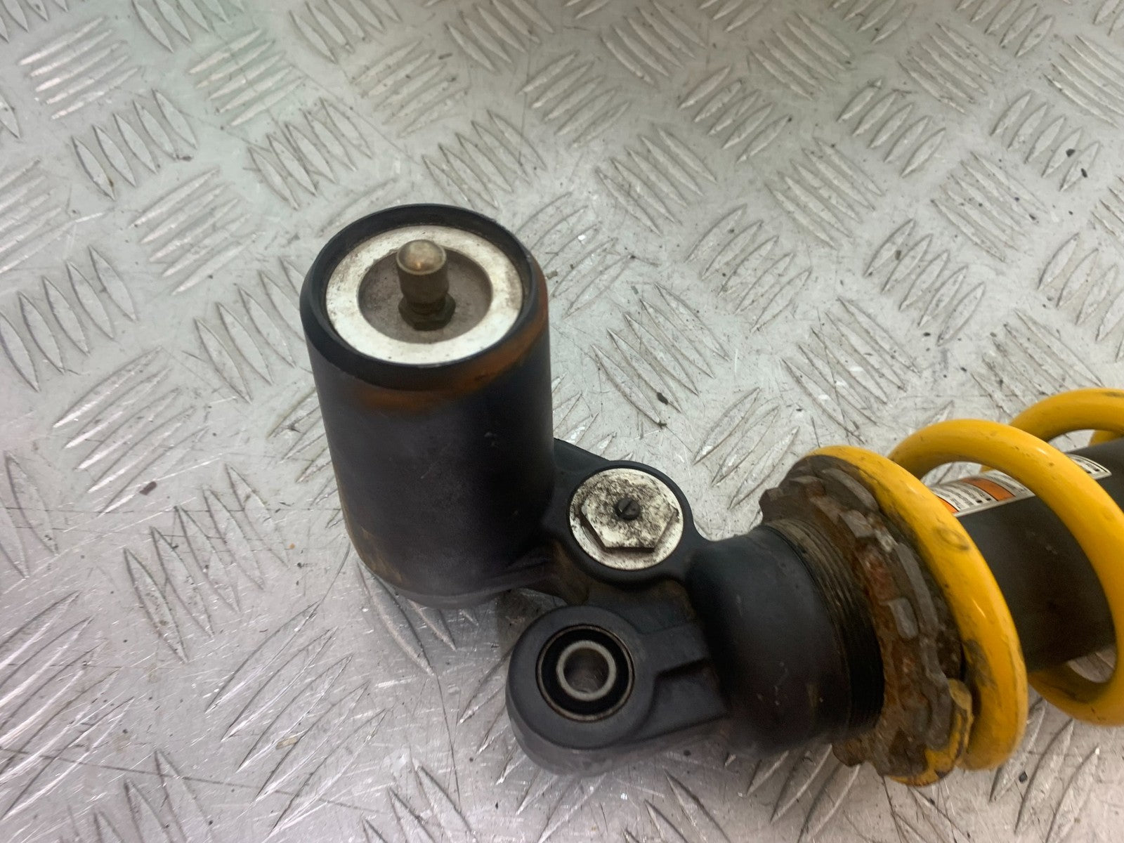SUZUKI GSXR750 GSXR 750 K4 K5 REAR SHOCK  2004-2005 (CMB1319)