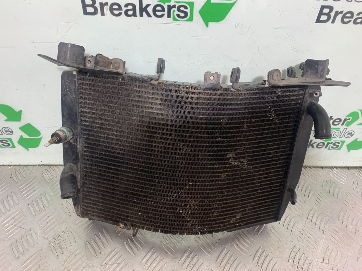KAWASAKI ZX9R ZX9 C RADIATOR   YEAR 1998-99 (CMB1213)