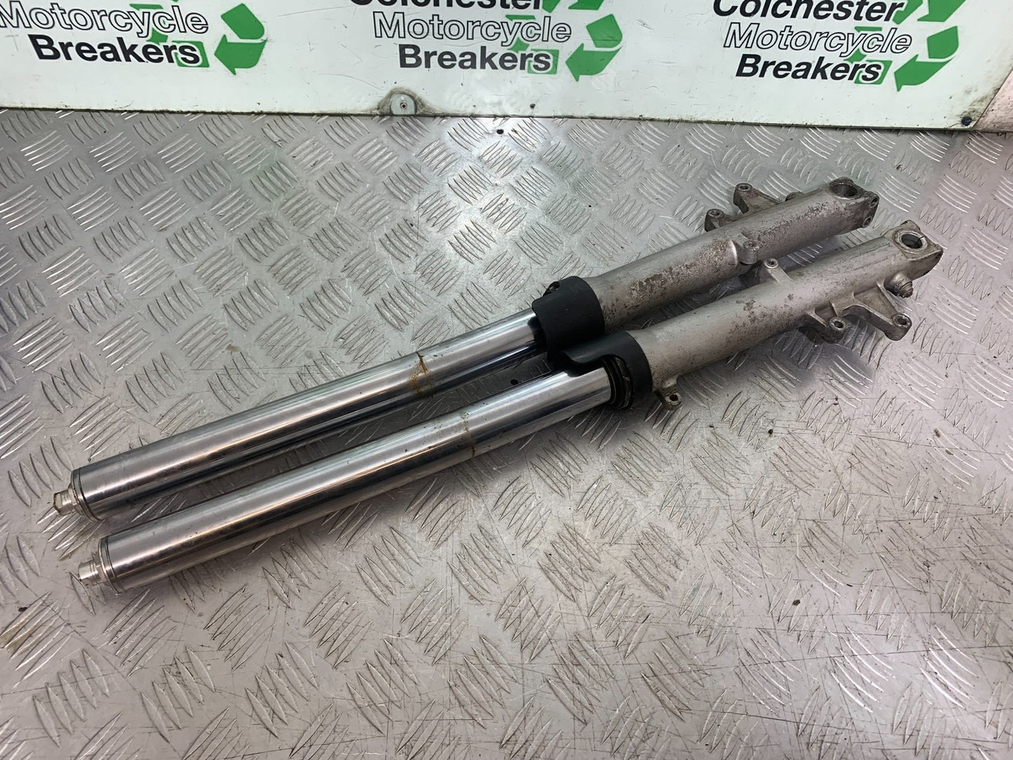 HONDA CBR600 CBR 600 FX FY FORKS (BENT SOLD AS PARTS)   YEAR 1999-2000 (CMB1287)