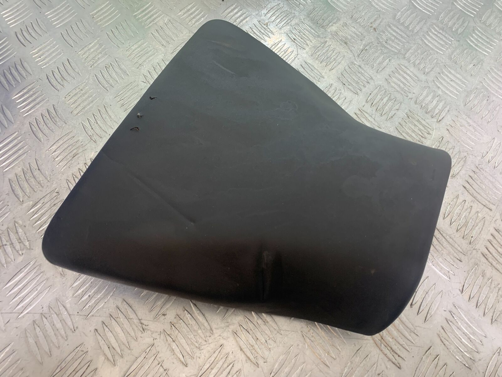 KAWASAKI Z1000 Z 1000 FRONT SEAT   YEAR 2003-2006 (CMB1099)