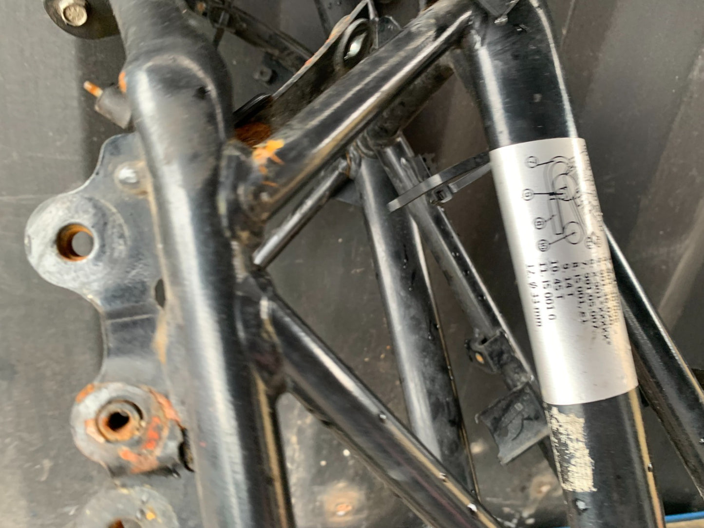 KTM DUKE 125 FRAME REG LOG BOOK  YEAR 2012-2016 (CMB1317)