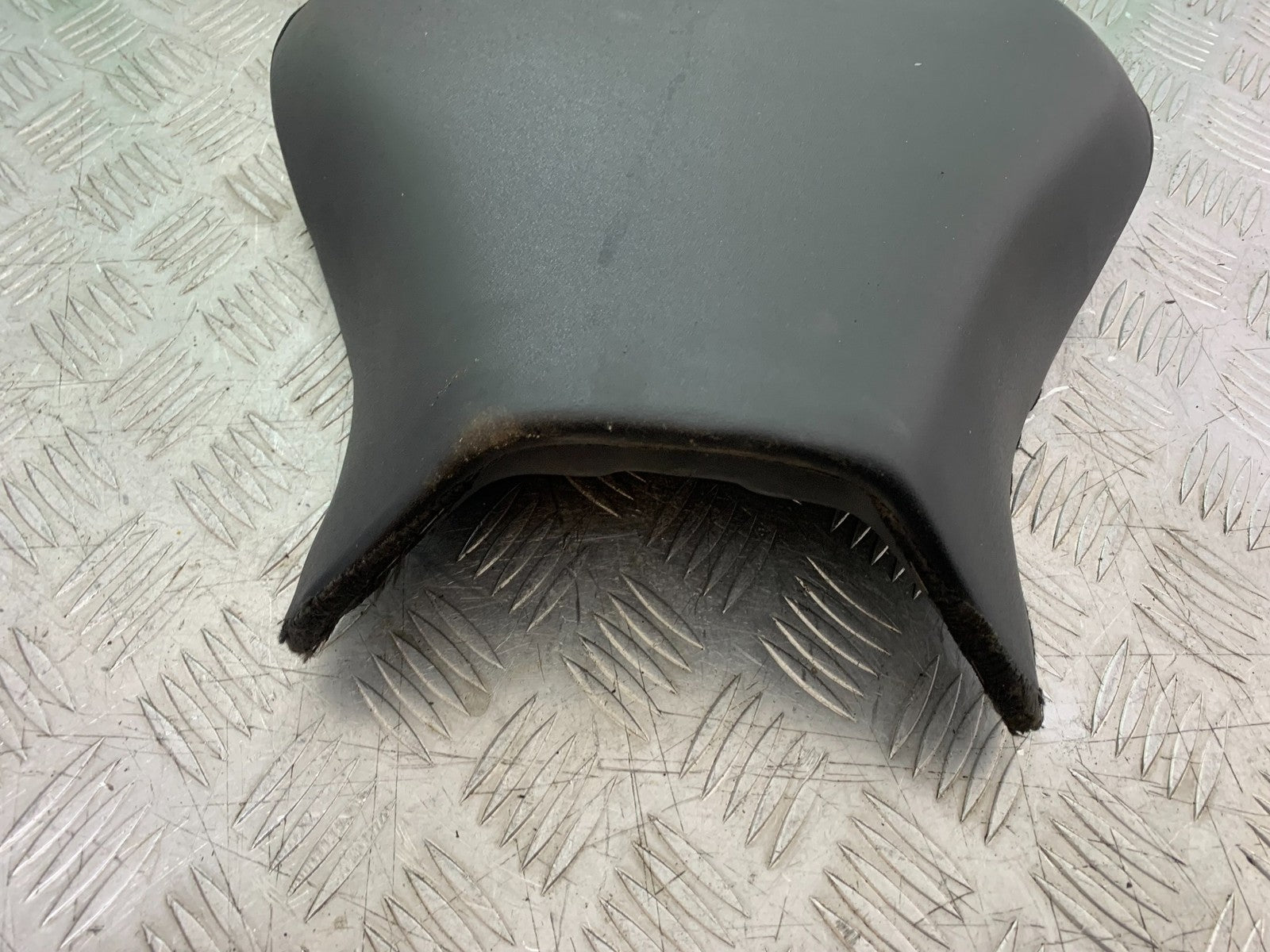 APRILIA RSV1000 RSV 1000 MILLE FRONT SEAT  1998- 2003 (CMB1184)