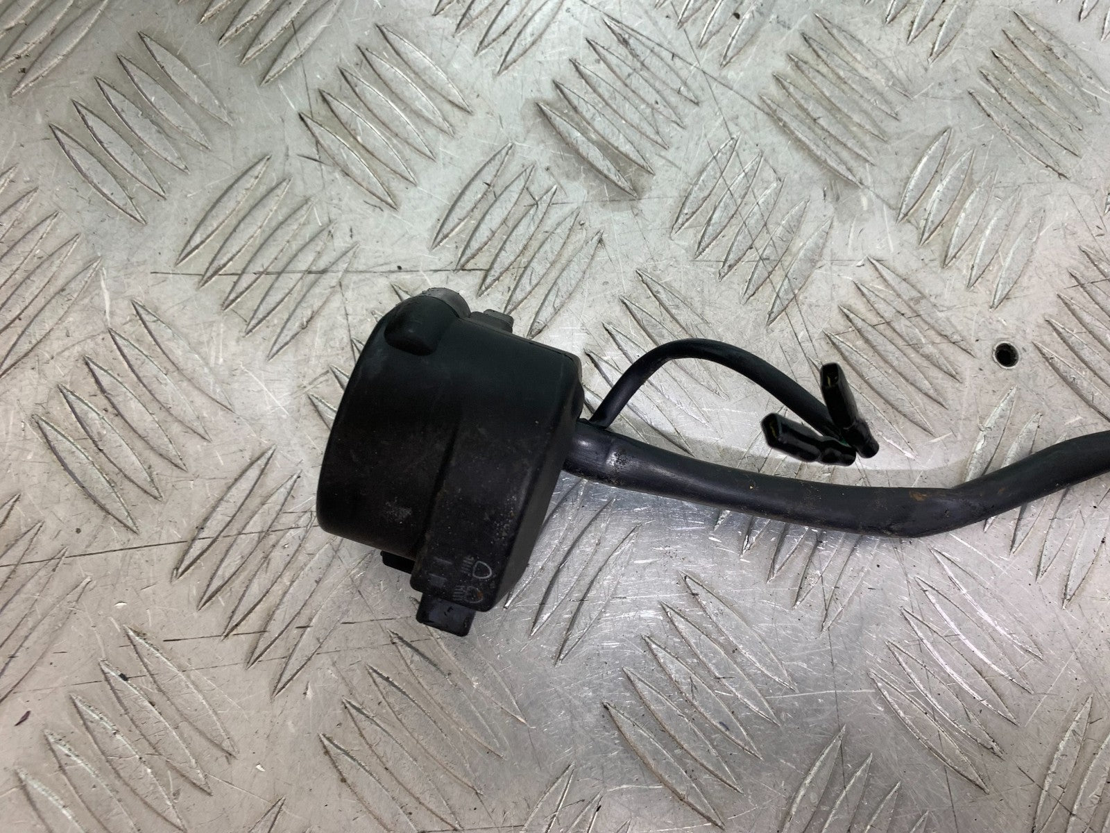 HONDA CBF125 CBF 125 LEFT SWITCH GEAR   YEAR 2009-14 (CMB1182)