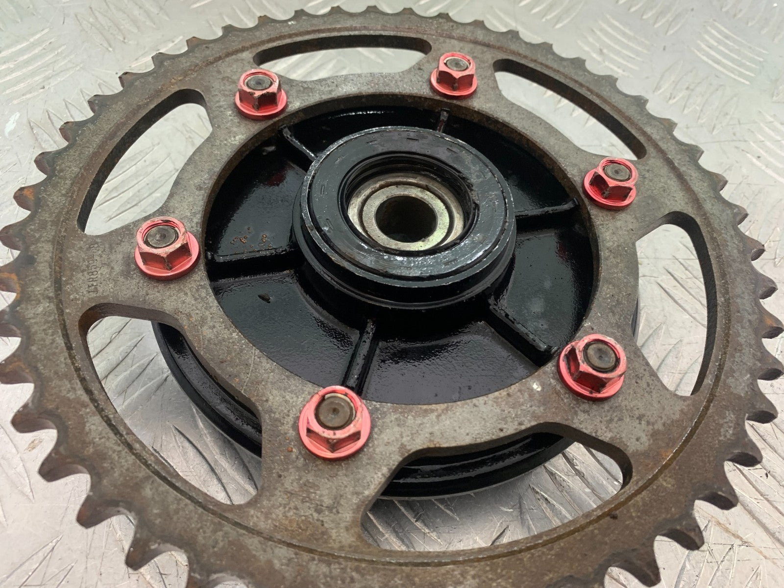 YAMAHA FZS600 FAZER 600 SPROCKET CARRIER   YEAR 1998-2001 (CMB1267)