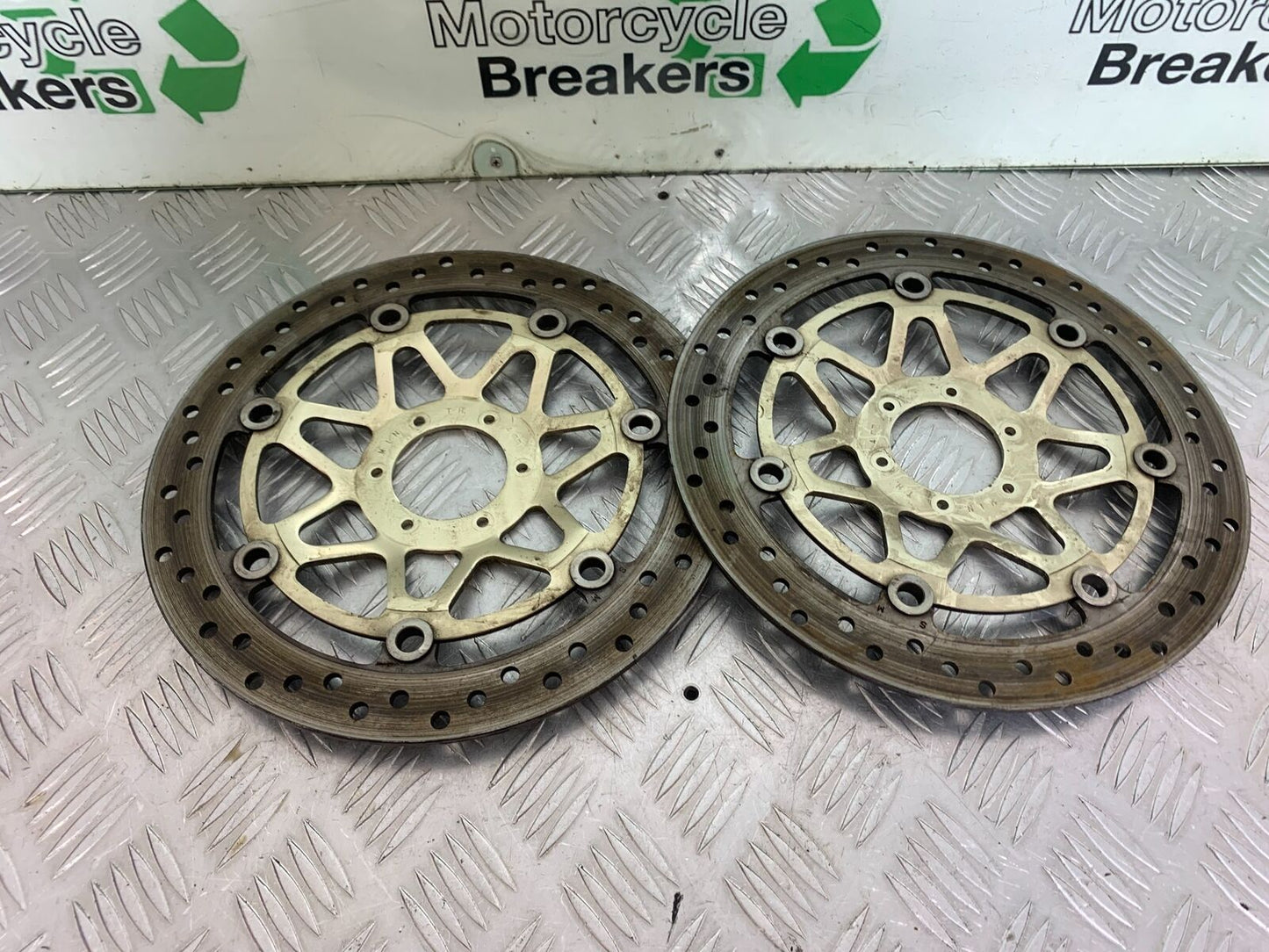 HONDA CBR1100 BLACKBIRD FRONT BRAKE DISCS  YEAR 1999-2005 (CMB1103)