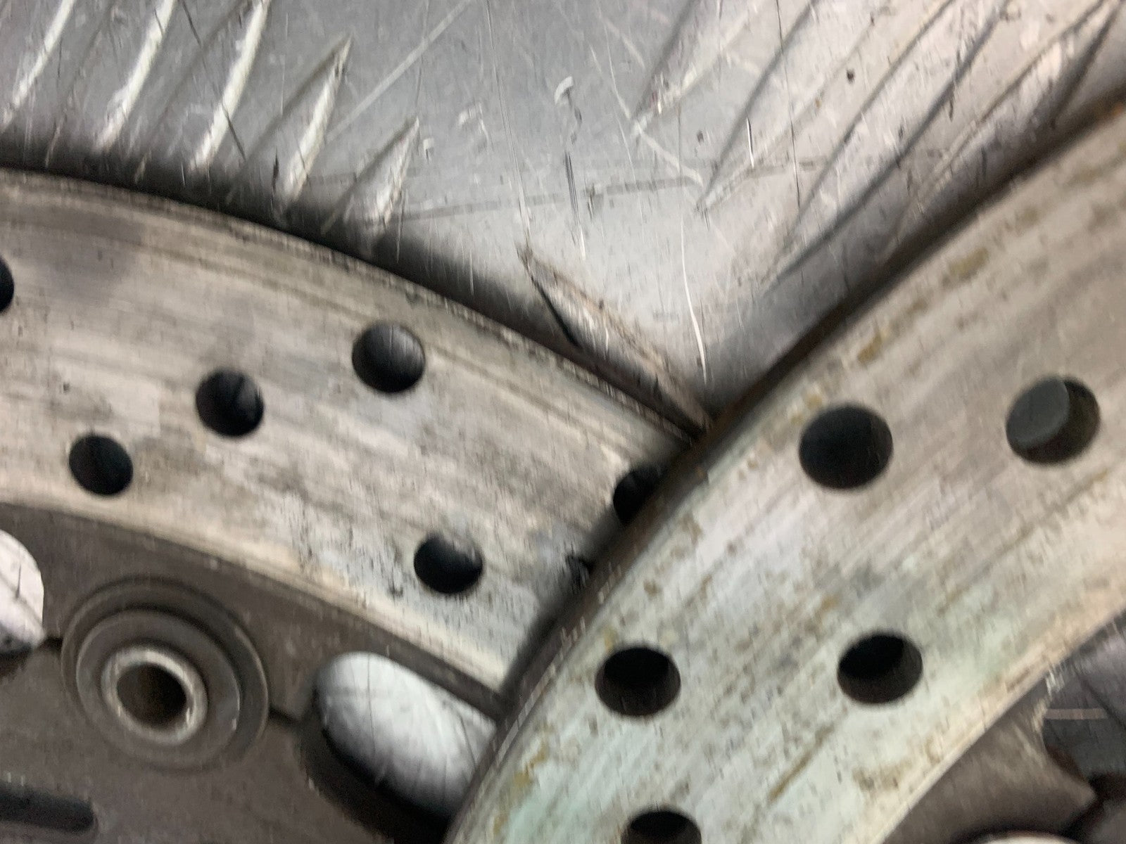 YAMAHA YZF1000 THUNDERACE FRONT BRAKE DISCS  YEAR 1997-2000 (CMB1204)