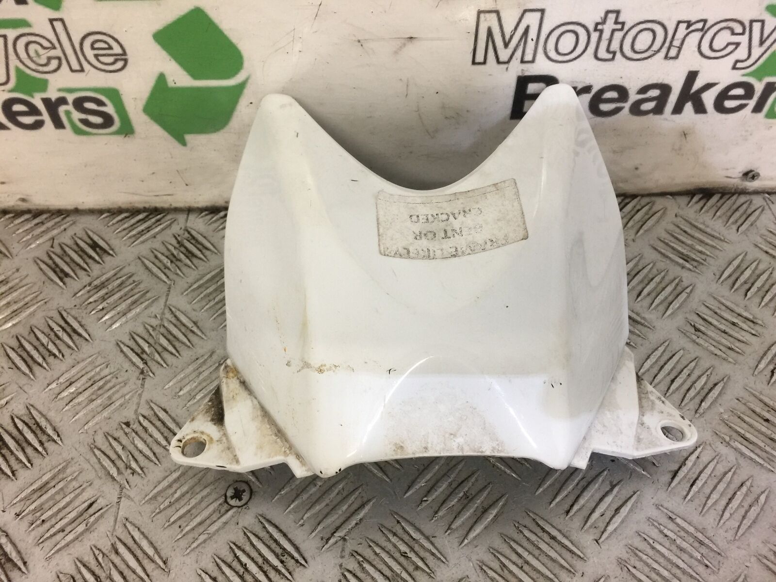 HONDA CBR125 CBR 125 TANK INFILL PANEL YEAR 2011-2017 (STOCK 501)