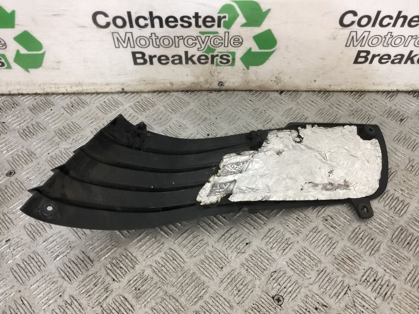 KAWASAKI ZZR1400 ZZR 1400 LEFT INFILL PANEL  YEAR 2007-11(STOCK 893)