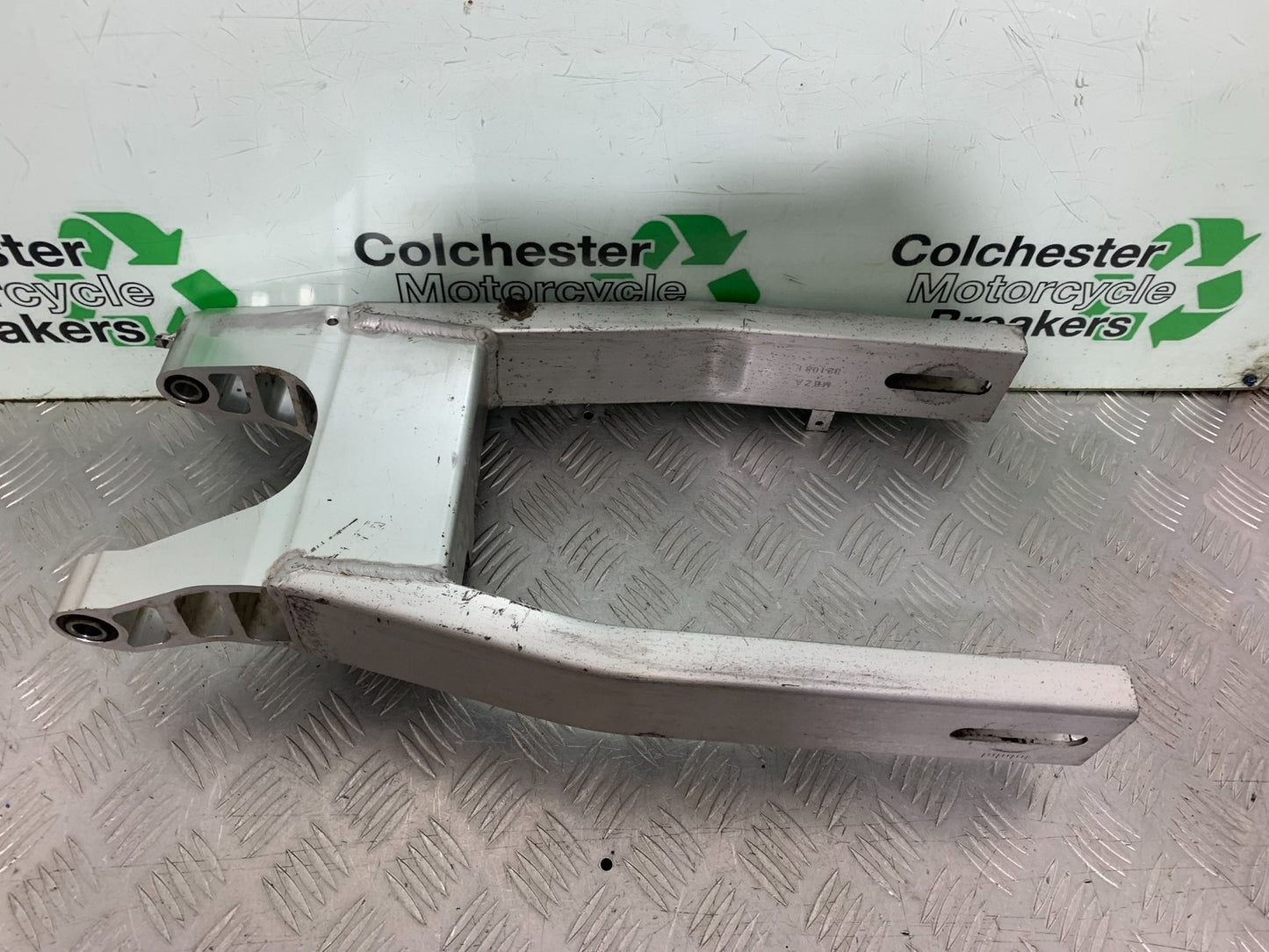 HONDA CB600 CB 600 HORNET SWINGARM   YEAR 1998-2002 (CMB1297)