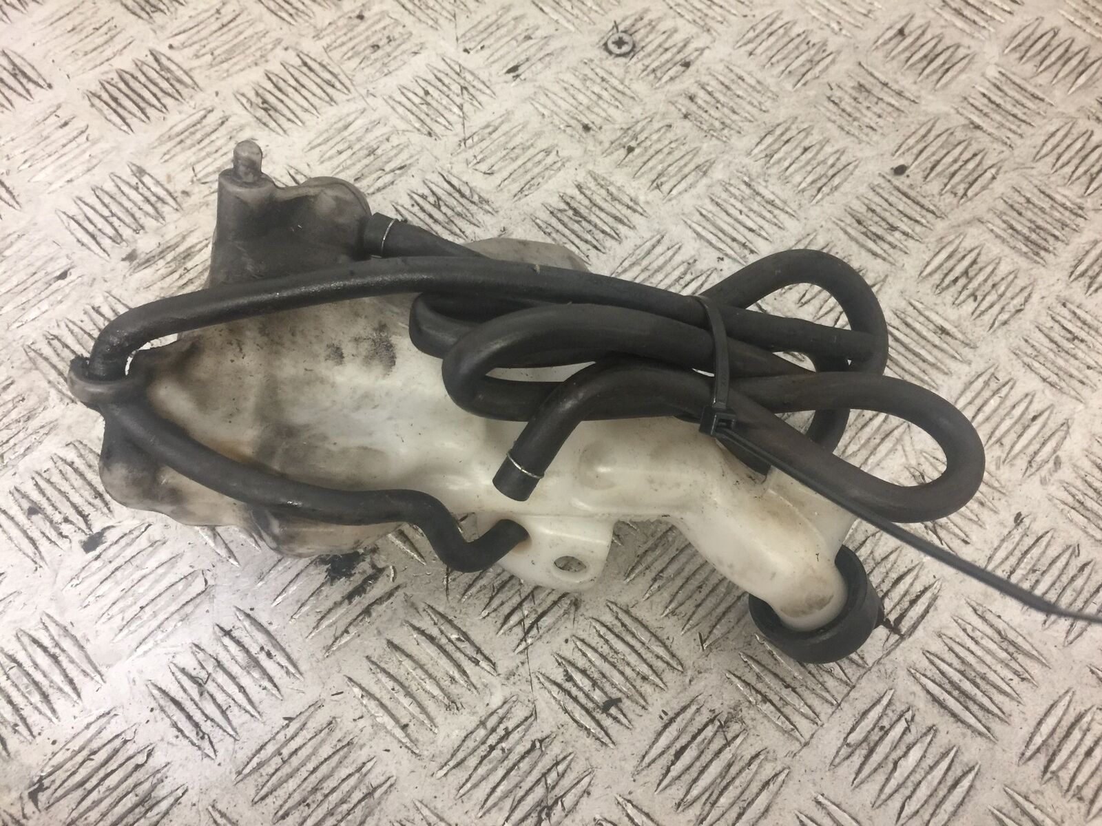HONDA CRF1000 (DCT) AFRICA TWIN COOLANT BOTTLE   2016-2019 (STOCK 724)