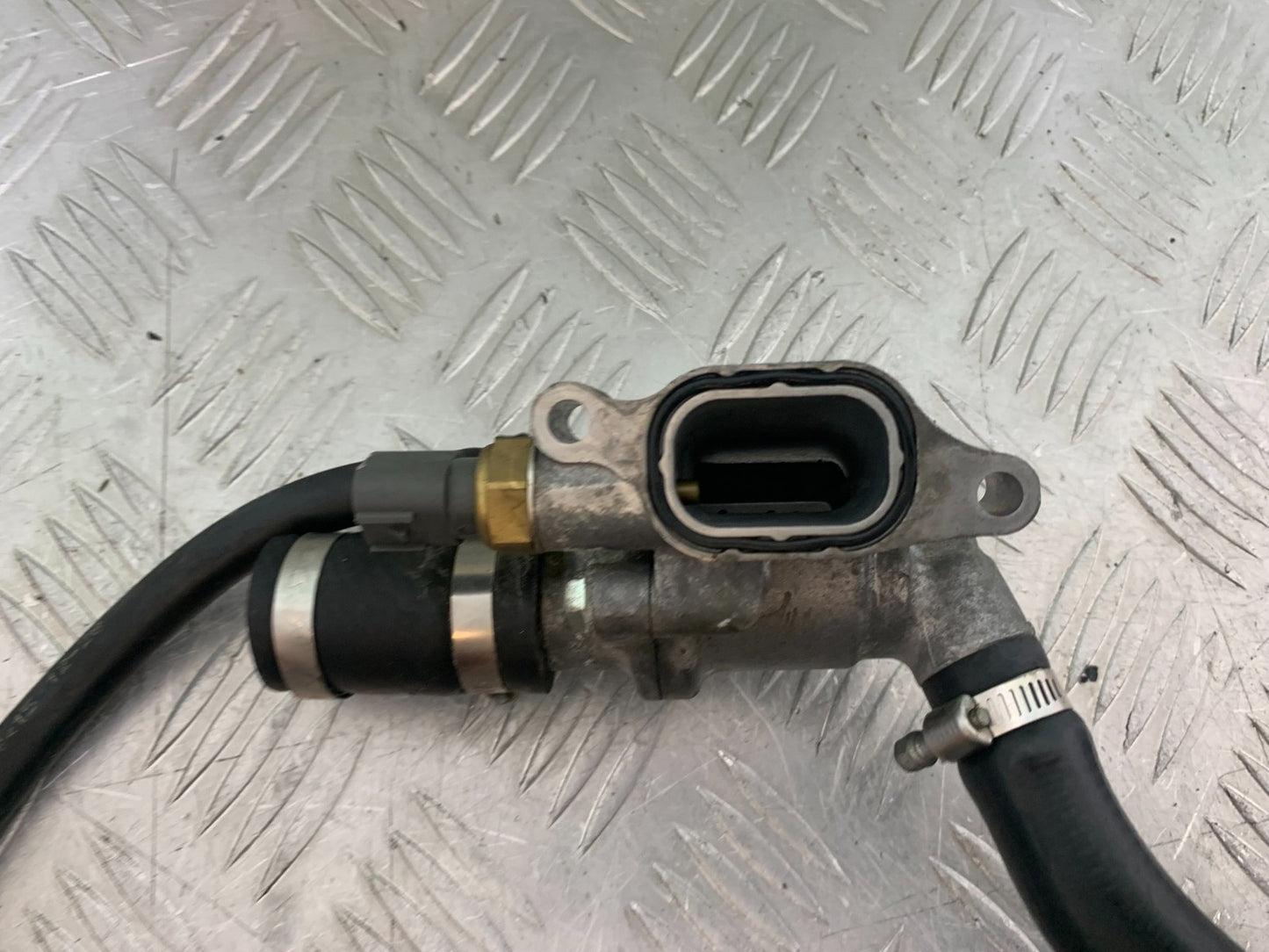 HONDA CBR1000 rr FIREBLADE THERMOSTAT  2012-2016 (CMB1280)