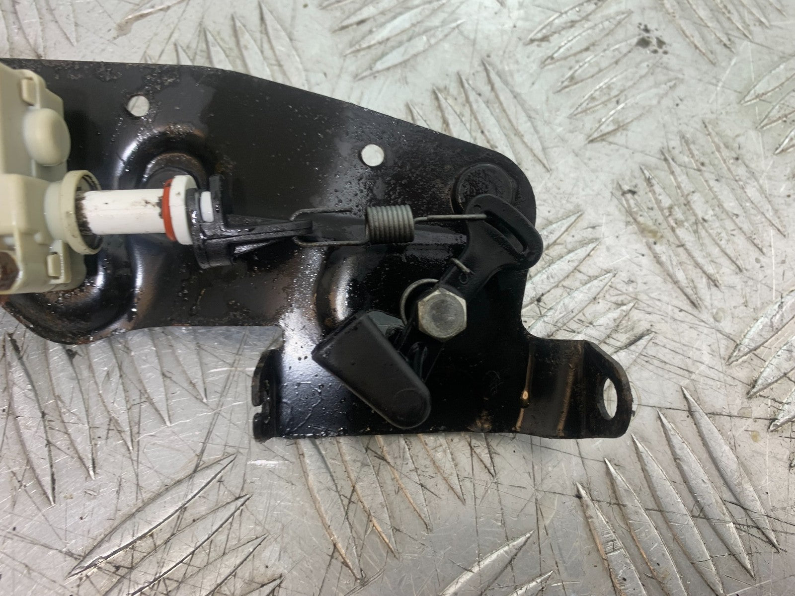 PIAGGIO VESPA GTS 125 SEAT CATCH   YEAR 2009-2014  (CMB1261)