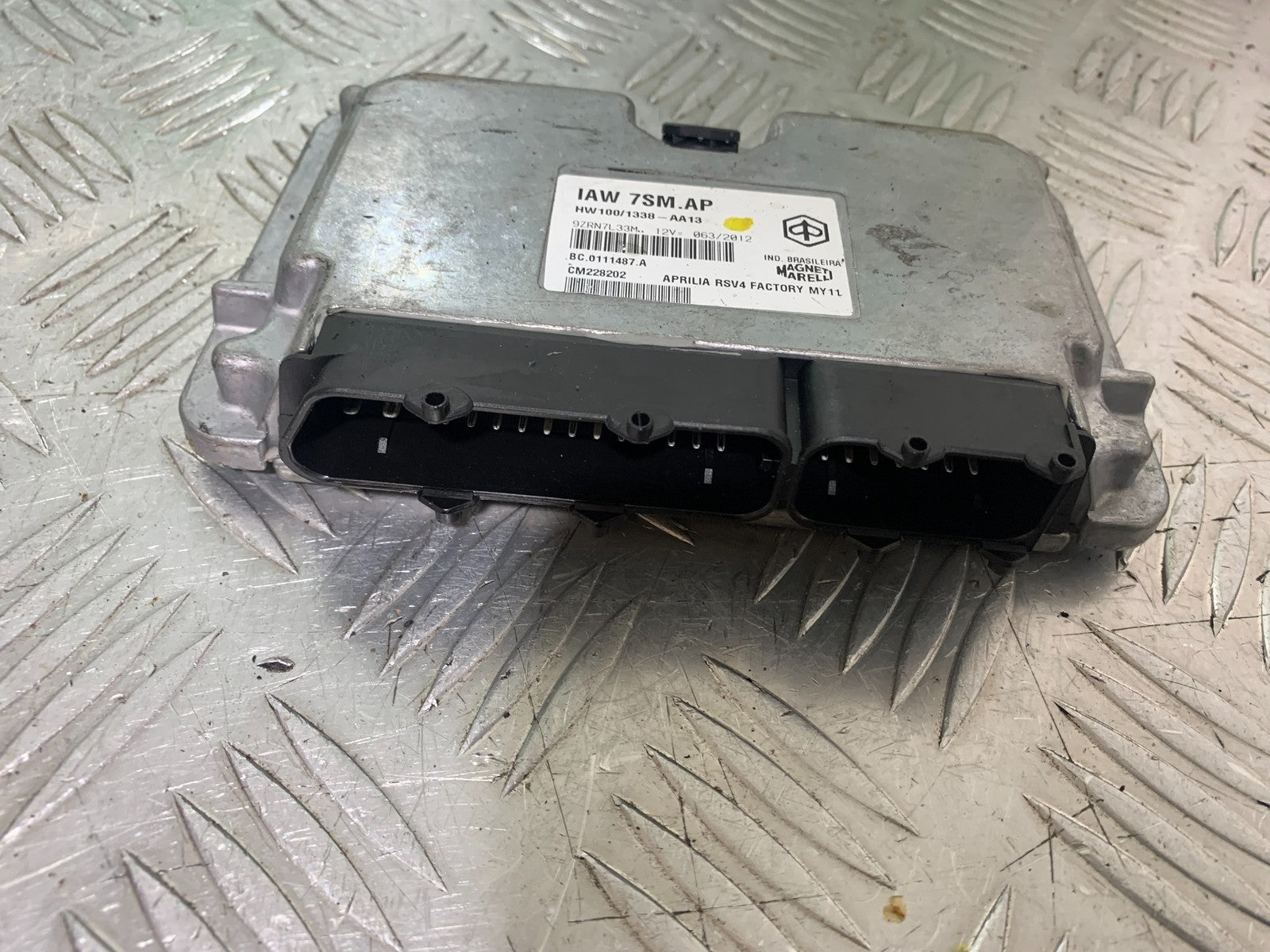 APRILIA RSV4 FACTORY ECU LOCK KEYS   YEAR 2009-2012(CMB1224)