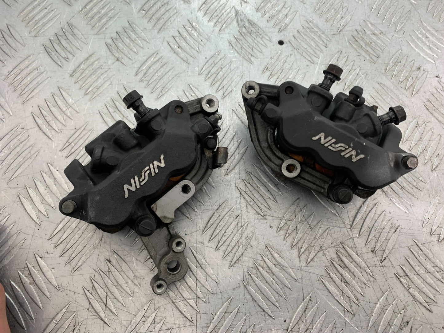 HONDA NT 700 V DEAUVILLE FRONT BRAKE CALIPERS  YEAR 2006-2010 (CMB1298)