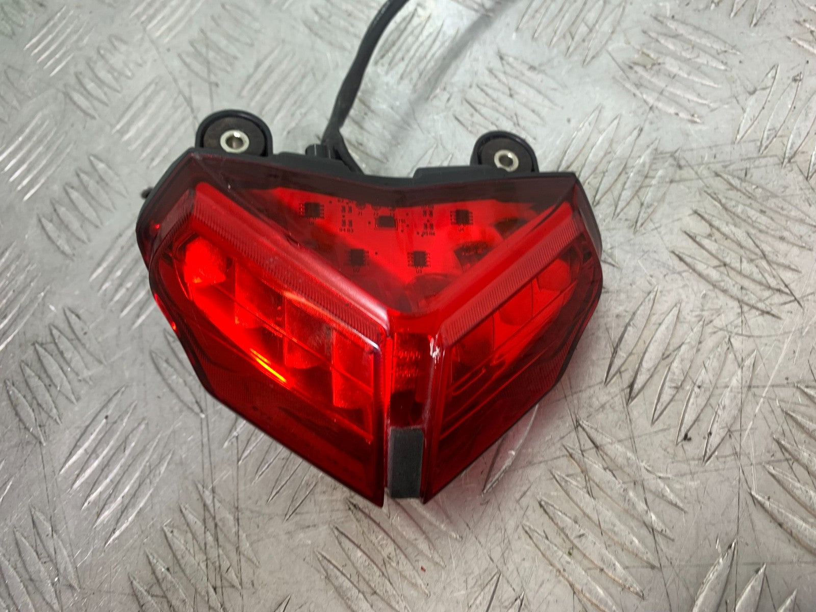 DUCATI 848 REAR LIGHT   YEAR 2008-2010 (CMB1323)