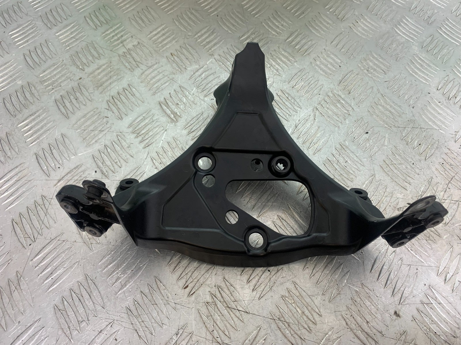HONDA CBR1000 rr FIREBLADE FAIRING BRACKET  YEAR 2012-2016 (CMB1198)