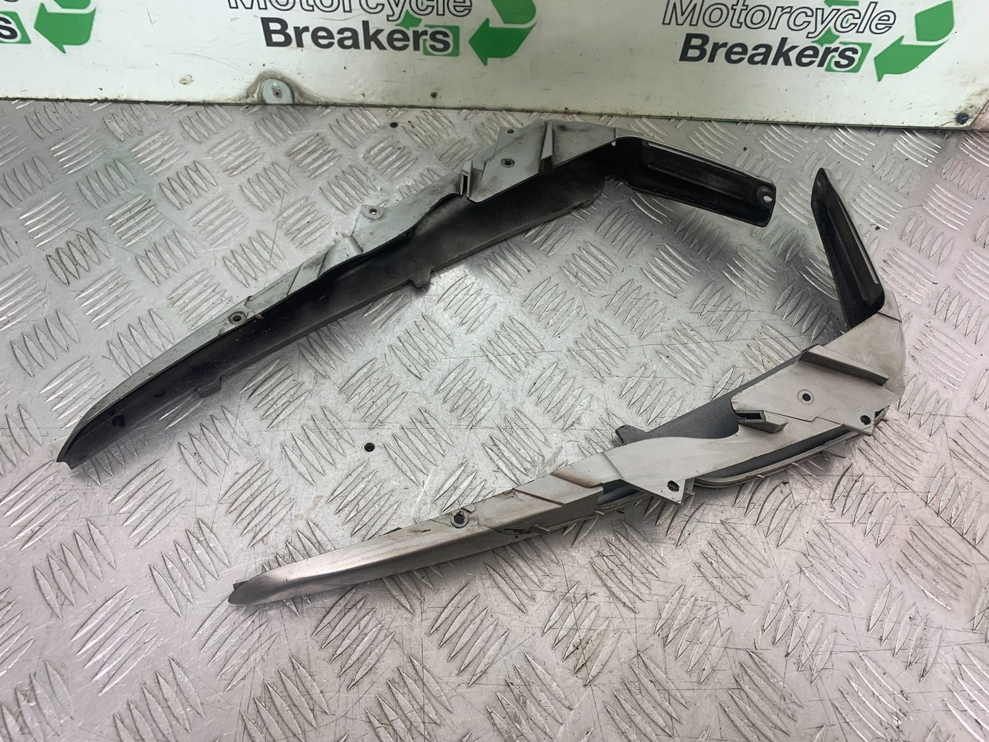 BMW K1200 K 1200 LT LEFT AND RIGHT SIDE TRIM   YEAR 1999-07 (CMB1271)