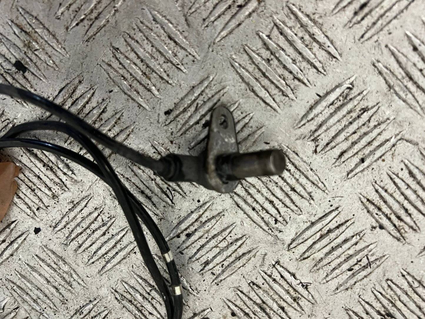 TRIUMPH TIGER 1200 EXPLORER REAR ABS SENSOR  YEAR  2012-2015 (STOCK 901)