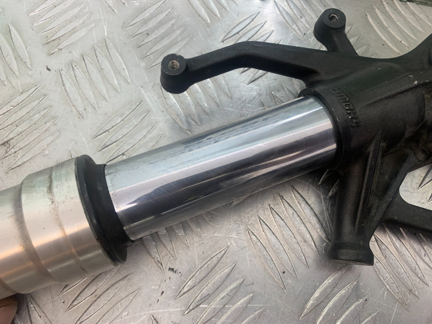 KAWASAKI ZX6R ZX6 R P7F P8F FORKS YEAR   2007-08 (CMB1165)