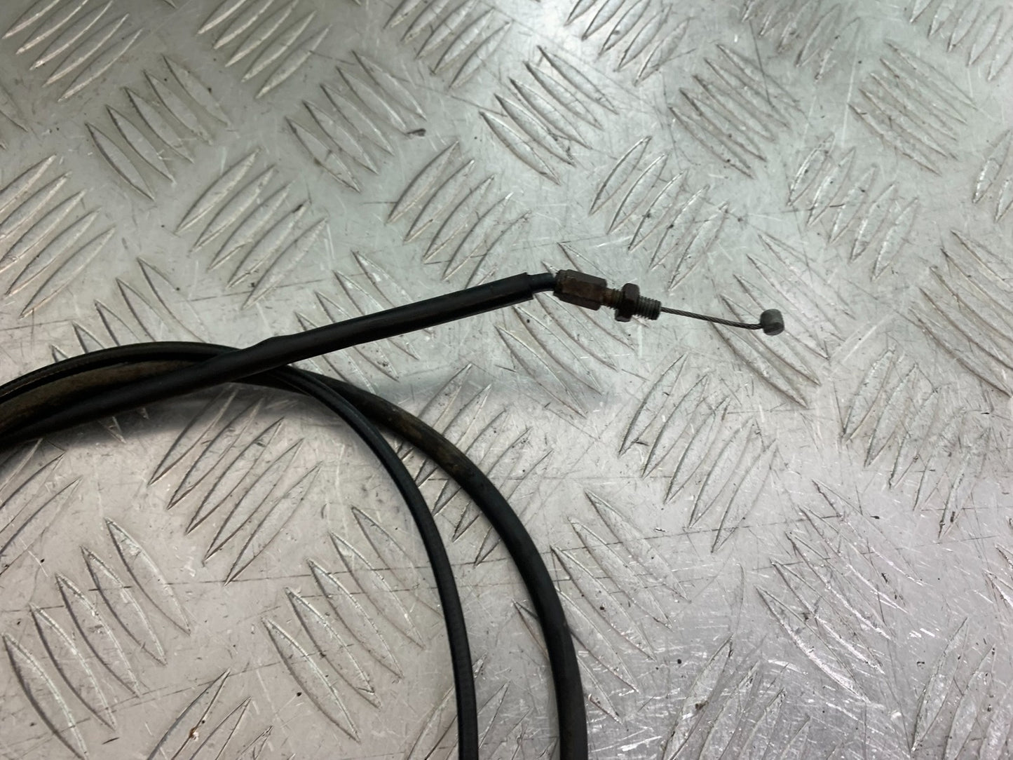 PIAGGIO VESPA GT125 L THROTTLE CABLE YEAR 2003 (CMB1300)