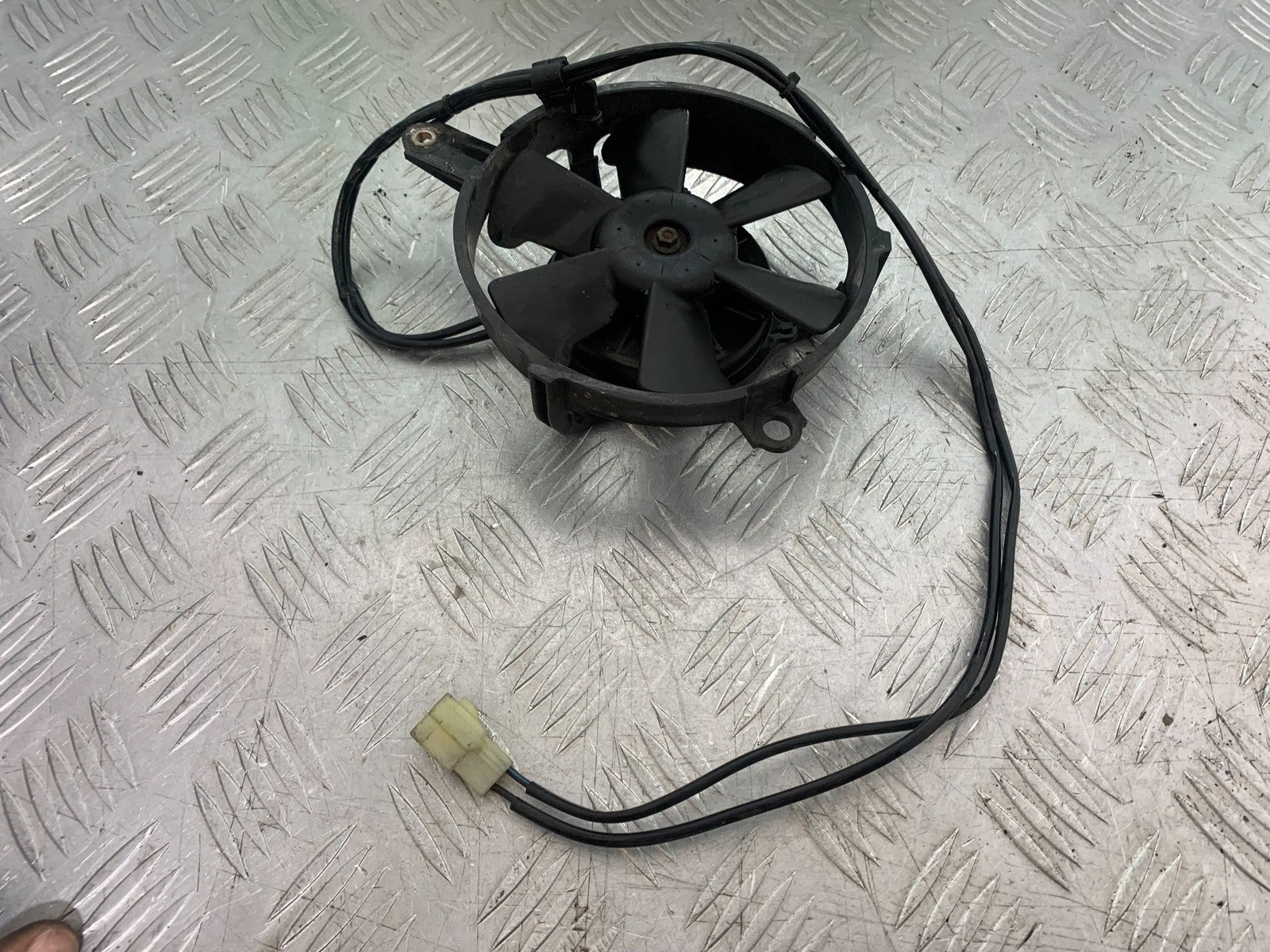 HONDA VT750 SHADOW RADIATOR FAN YEAR 2003-2004 (CMB1265)