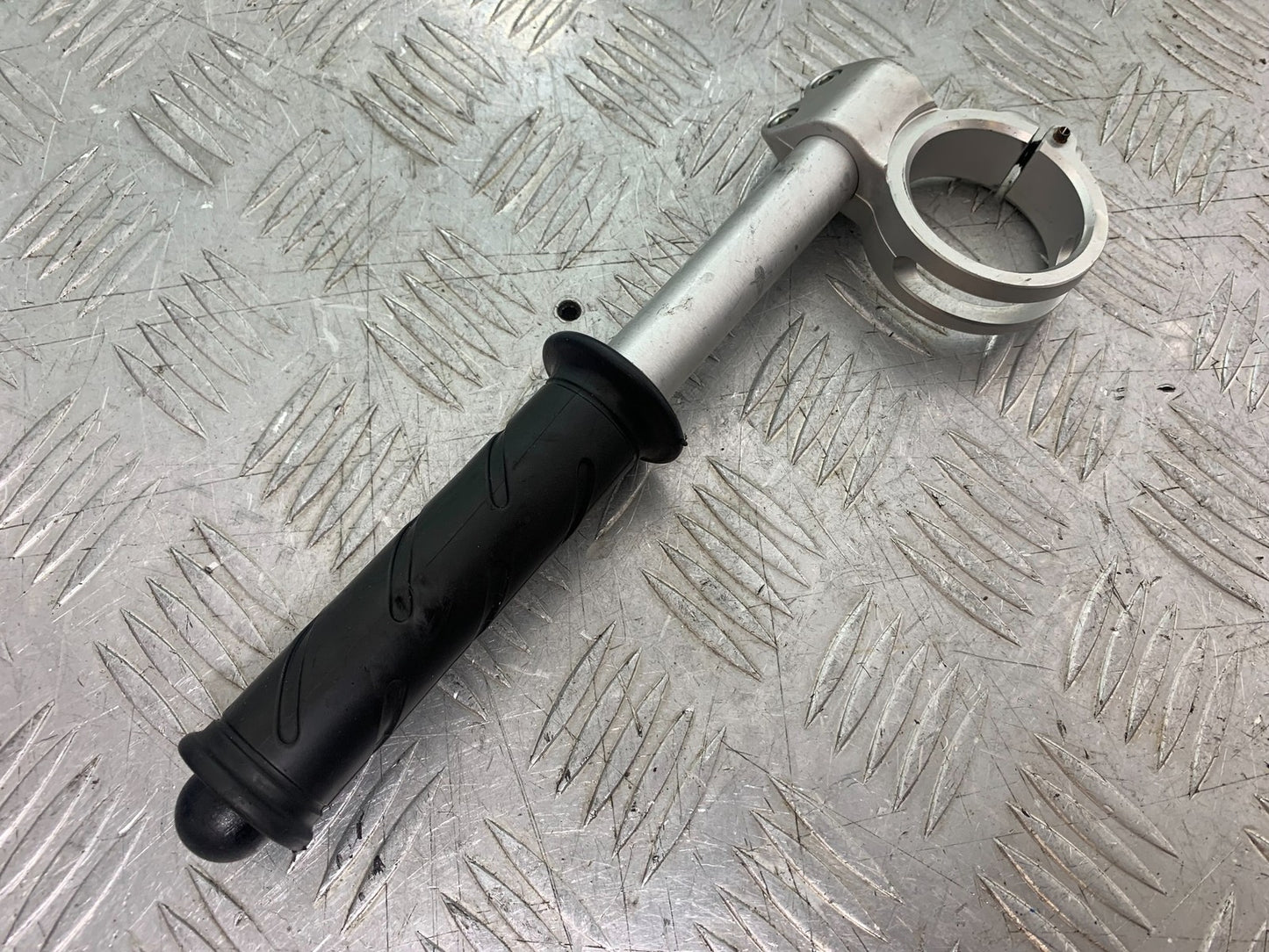 DUCATI 1198 S LEFT HANDLEBAR   YEAR 2009-2011 (CMB1219)