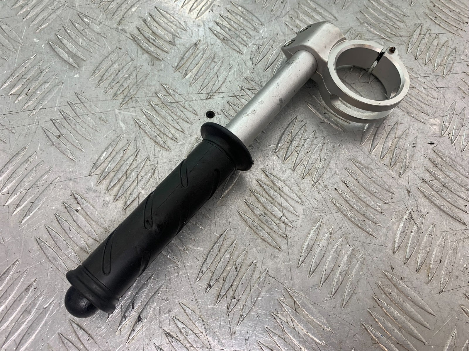 DUCATI 1198 S LEFT HANDLEBAR   YEAR 2009-2011 (CMB1219)