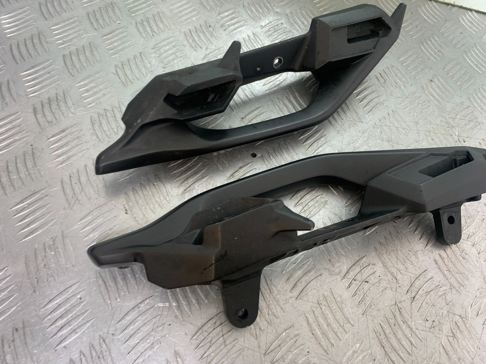 KAWASAKI 650 VERSYS GRAB RAILS YEAR 2015-2018 (CMB1288)