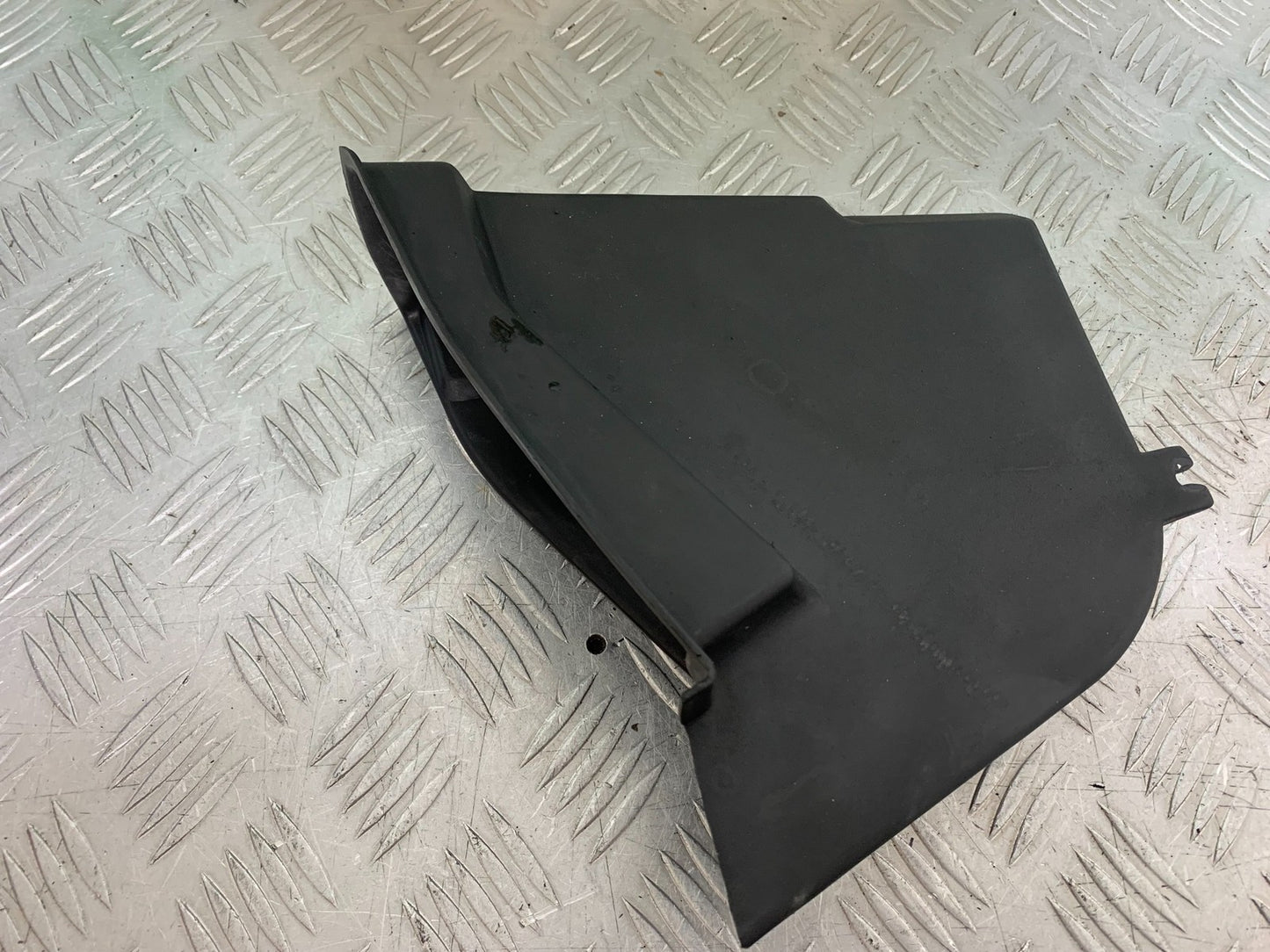 TRIUMPH 1050 SPRINT ST SIDE POCKET  2003-2011 (CMB1285)