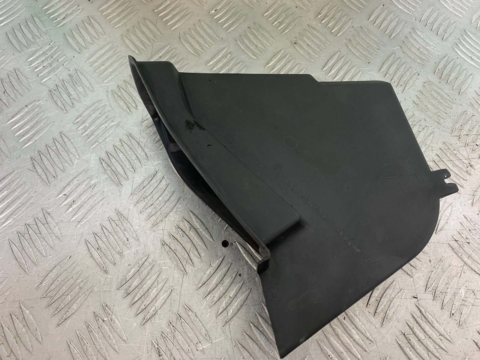TRIUMPH 1050 SPRINT ST SIDE POCKET  2003-2011 (CMB1285)