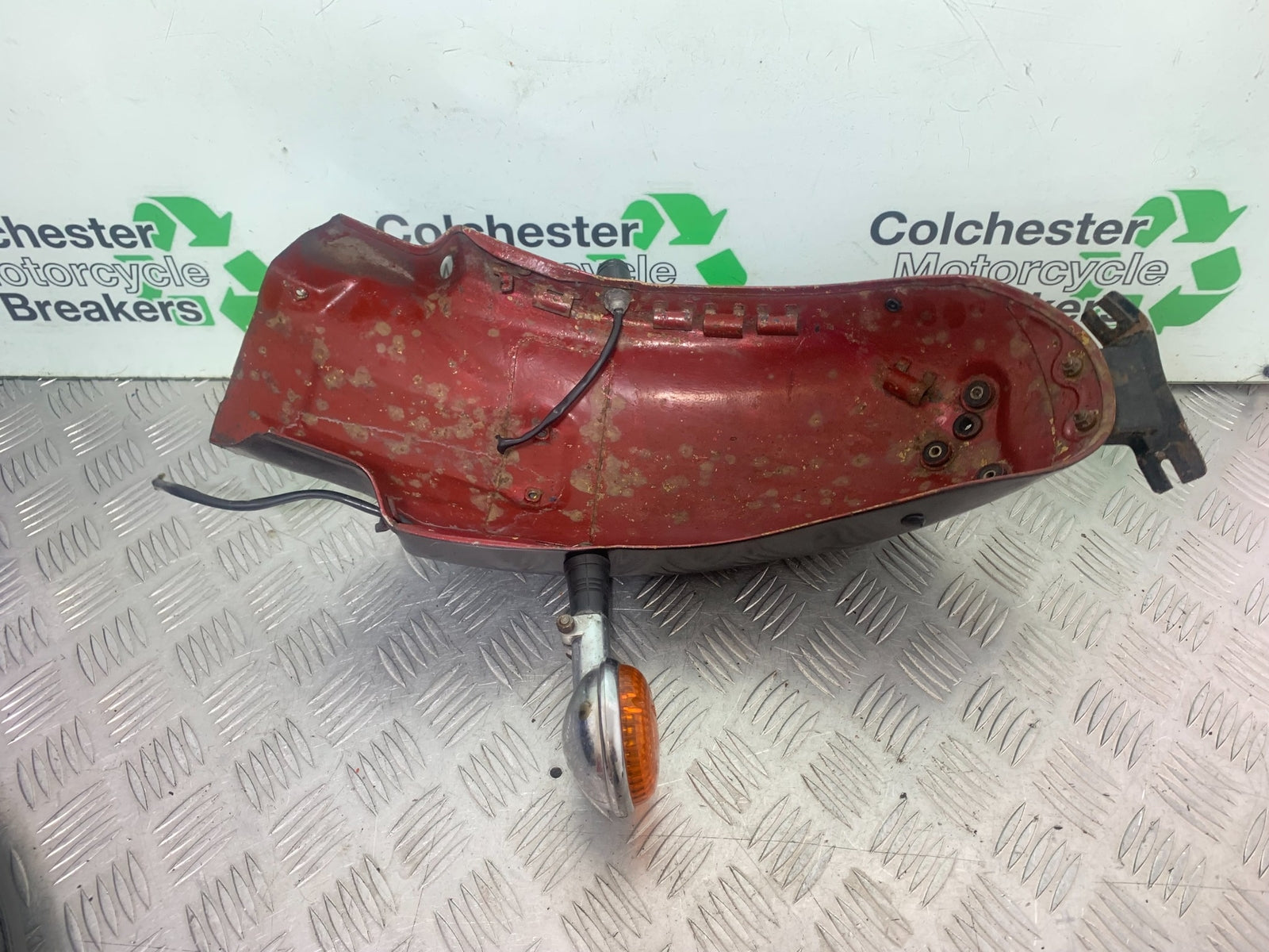 YAMAHA XV535 XV 535 VIRAGO REAR MUDGUARD  YEAR 1994-02 (CMB1162)