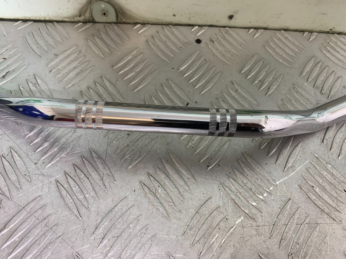 TRIUMPH 1050 SPEED TRIPLE HANDLEBARS  YEAR 2005-2007 (CMB1322)