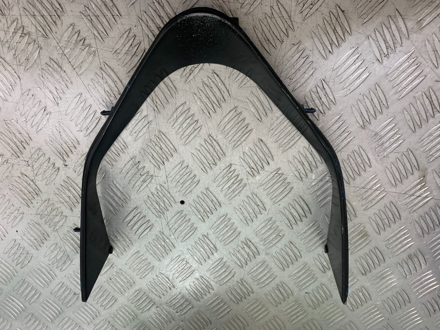 KAWASAKI ZX9R ZX9 R FAIRING V-PIECE  YEAR 1998-1999 (CMB1329)