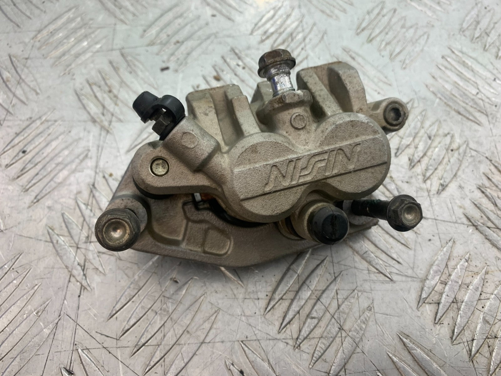 KAWASAKI KXF450 KXF 450 FRONT BRAKE CALIPER (SOLD AS PARTS)   YEAR 2013 CMB1217)