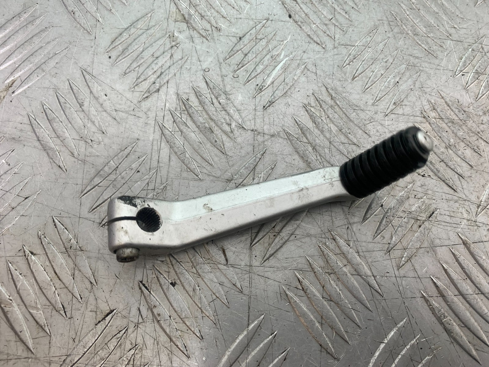 APRILIA 650 PAGASO STRADA GEAR LEVER   YEAR 2005-2010 (CMB1260)