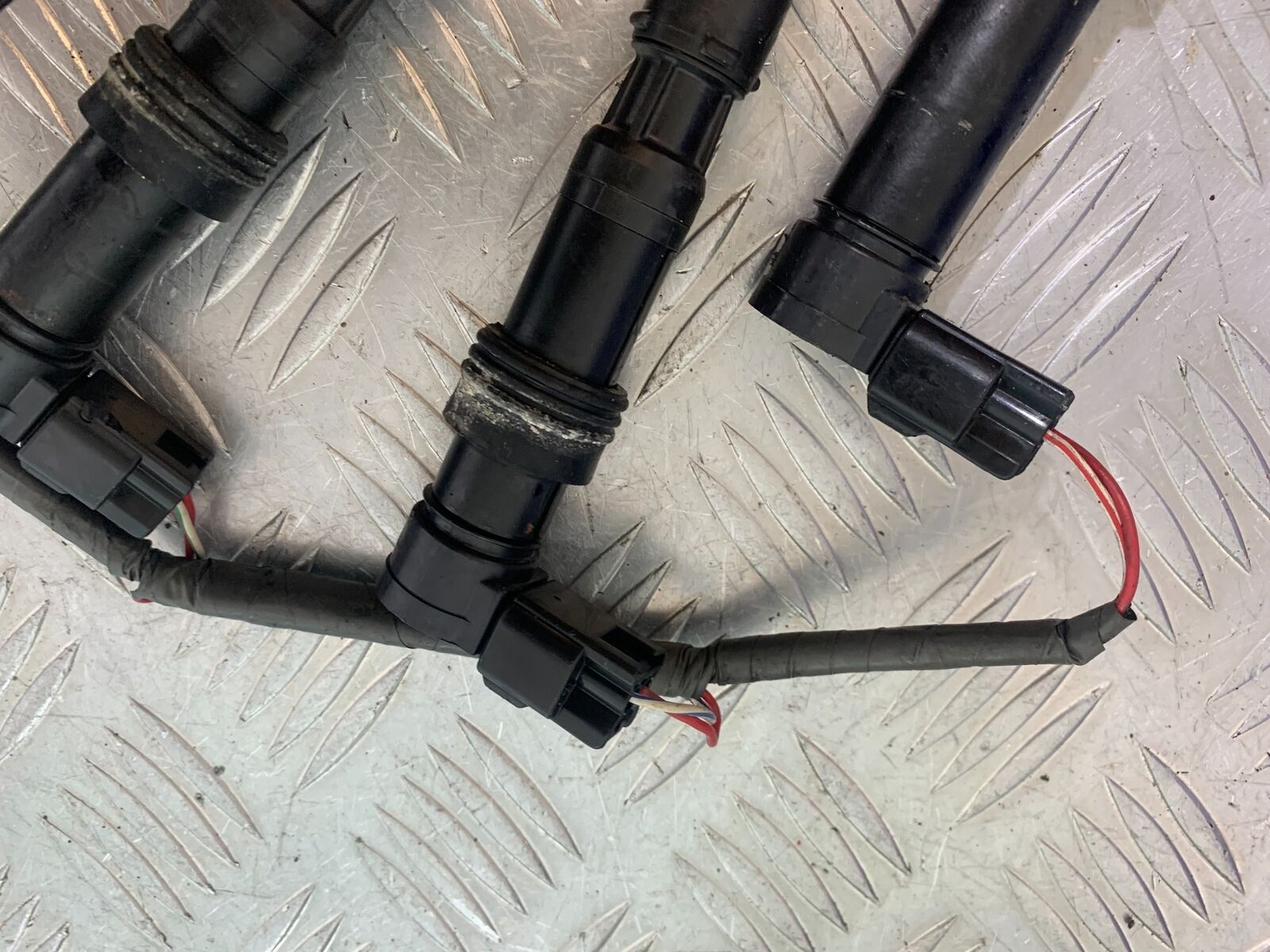 KAWASAKI ZX6R ZX6 J COILS YEAR 2000 (CMB1129)