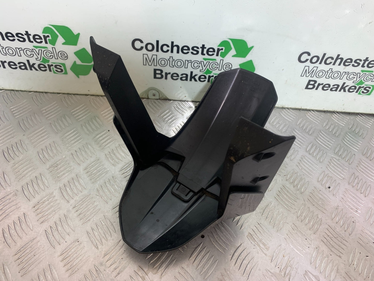 KTM 790 DUKE FRONT MUDGUARD   YEAR 2018-2021  (CMB11150)