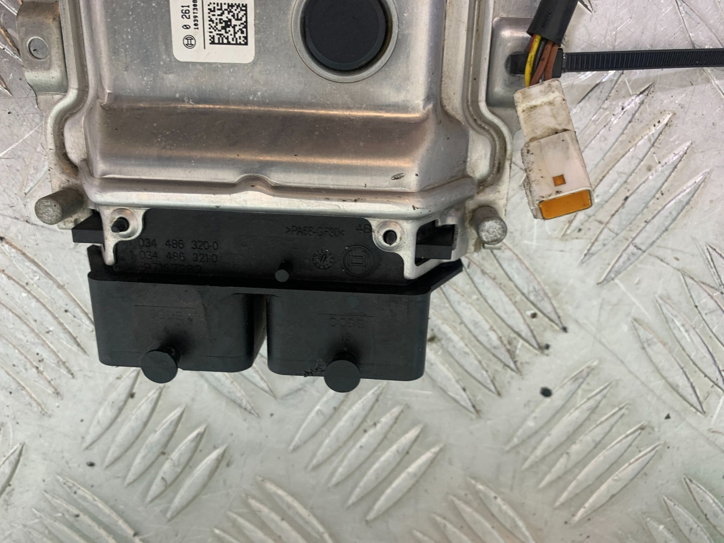 KTM 790 DUKE ECU LOCKS KEYS CARD YEAR 2018-2021  (CMB11150)