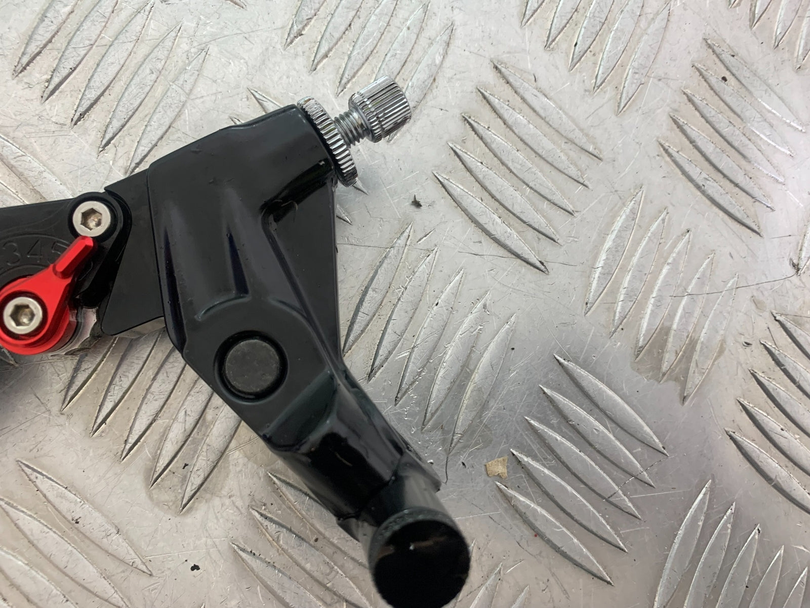 TRIUMPH TRIDENT 660 CLUTCH LEVER AND BRACKET   YEAR 2021-2024 (CMB1148)