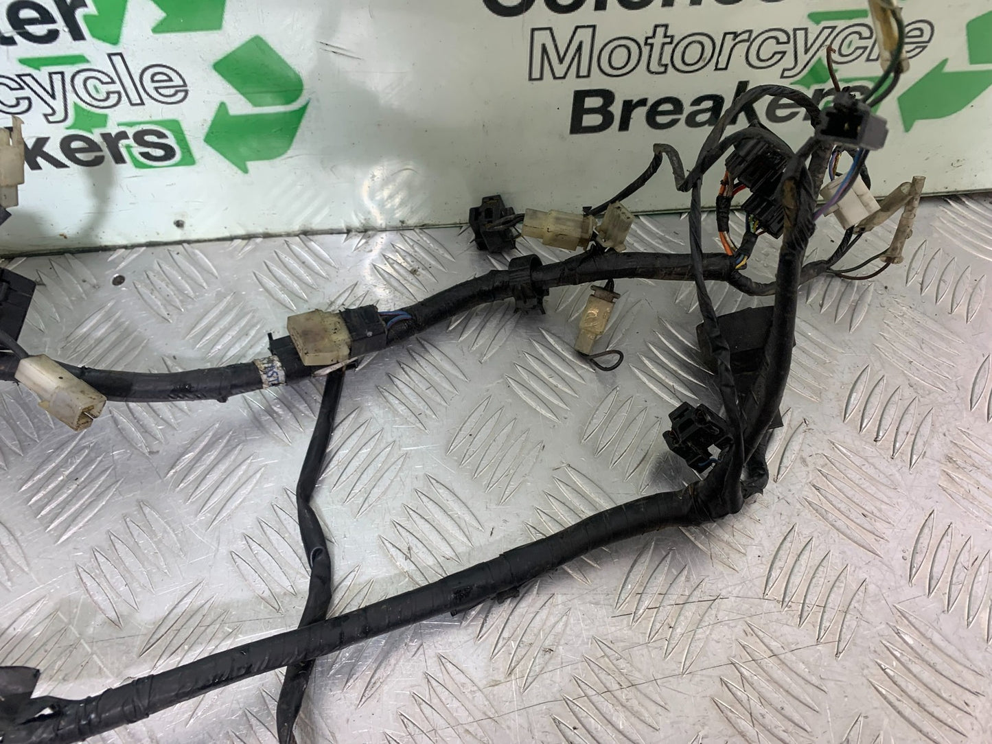 YAMAHA FZS600 FAZER 600 WIRING LOOM   YEAR 1998-2001 (CMB1267)